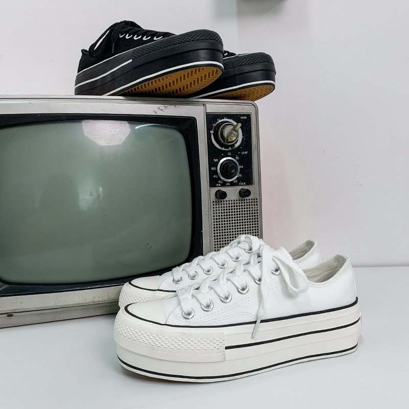New Student Thick-Soled Increased Canvas Shoes Women