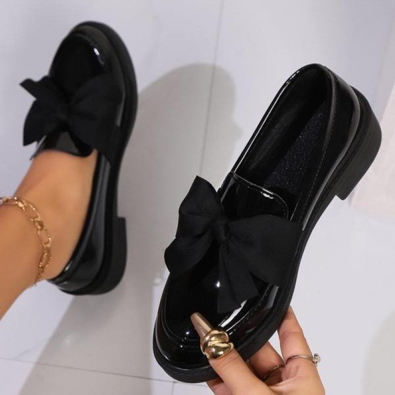 Plus-size Bow-knot Slip-on Loafers For Women