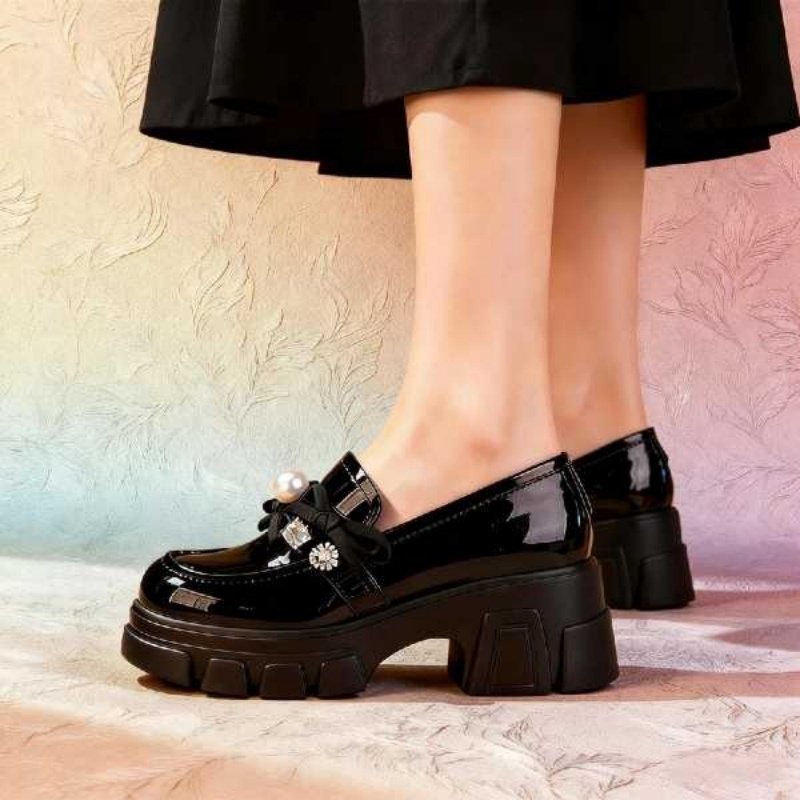 New Platform Loafers For Women - Chunky Heel Commuter Shoes, Vintage British School Style JK Leather Shoes, Versatile Flats For Dresses