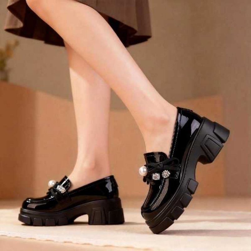 New Platform Loafers For Women - Chunky Heel Commuter Shoes, Vintage British School Style JK Leather Shoes, Versatile Flats For Dresses