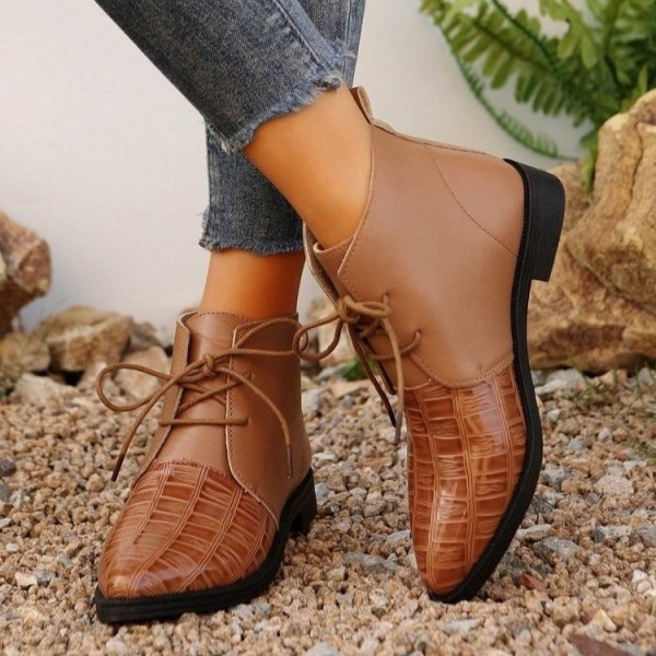 Retro Pointed Fashion Ankle Boots Women Flat Low H...