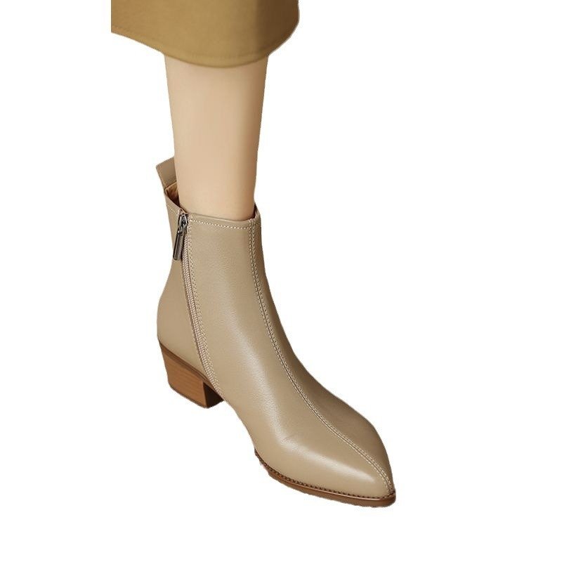 Retro Versatile Pointed-toe Soft Leather Ankle Boots For Women
